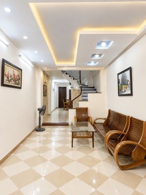 Nhà phố 85 m² · 5 PN · Phố Vương Thừa Vũ