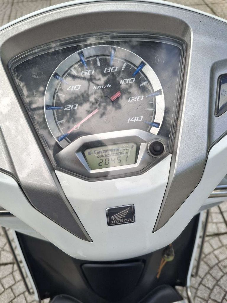 Cần bán lead 2016. Biển 43. Xe đẹp rin. Mua bán Xe máy tại Quận Hải Châu Đà Nẵng được đăng bởi Mua Bán Xe Cũ Có Góp Nợ xấu hình 7