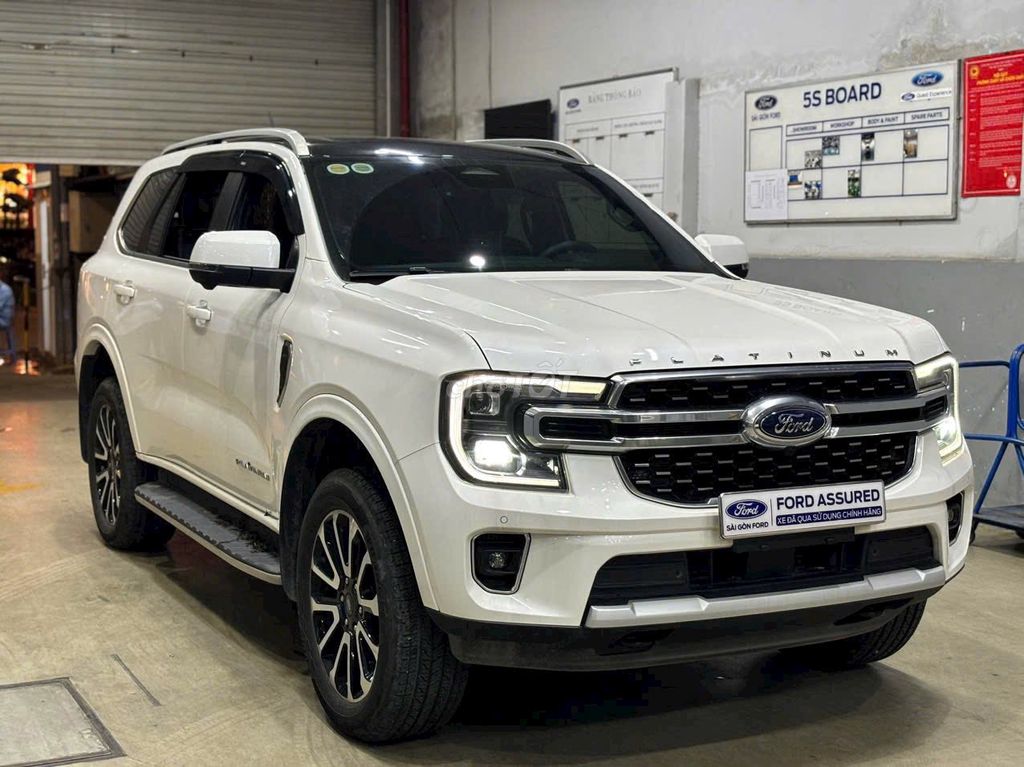 Ford Everest Platinum (bản cao nhất). Mua bán Ô tô tại Quận 8 Tp Hồ Chí Minh được đăng bởi Quốc Tuấn xe lướt Sài Gòn Ford hình 2