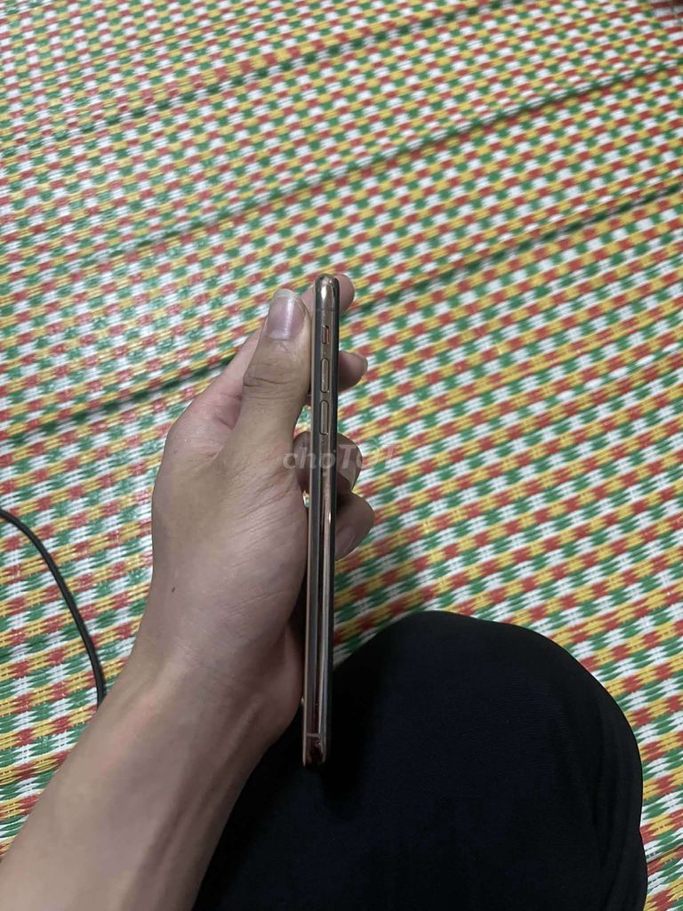 iPhone XS Max 64GB Vàng màn vỡ kính. Mua bán Điện thoại tại Quận Nam Từ Liêm Hà Nội được đăng bởi Tên chưa cung cấp hình 1