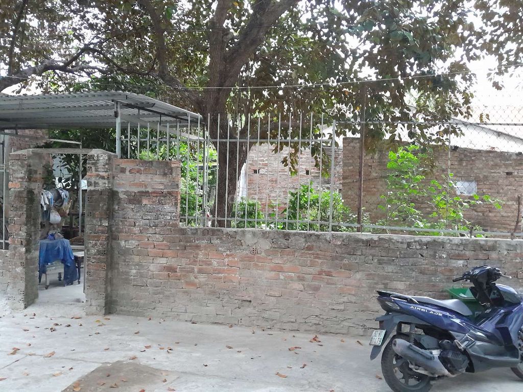 cần bán nhà 2 mặt tiền khu chuyên villa cho người nước ngoài thuê