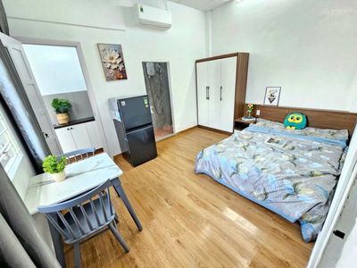 Phòg ngay Chợ Bến thàh,full nộithất:tủ lạh,máy lạh,máy giặt,0 chug chủ