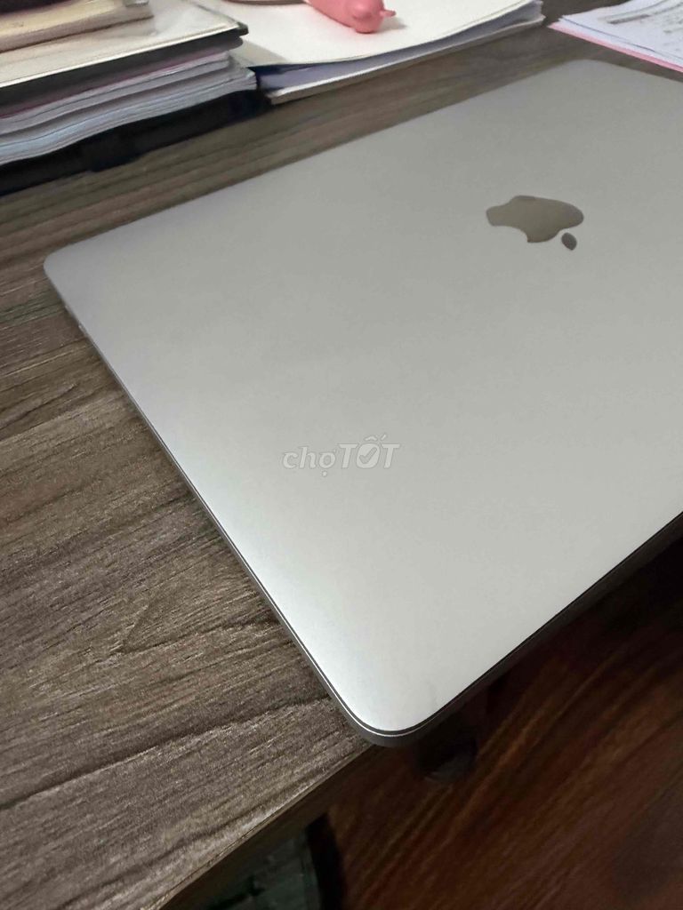 MacBook Pro M1, SSD 256GB, RAM 8GB, 13 inch. Mua bán Laptop tại Quận Thanh Khê Đà Nẵng được đăng bởi Nguyễn Thiện hình 1