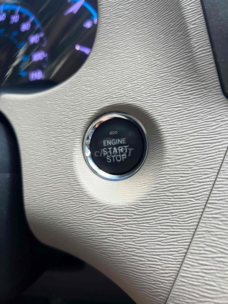 Toyota Sienna 2012 - 86000 km. Mua bán Ô tô tại Quận Ninh Kiều Cần Thơ được đăng bởi Triển Oto Xuân Khánh hình 18