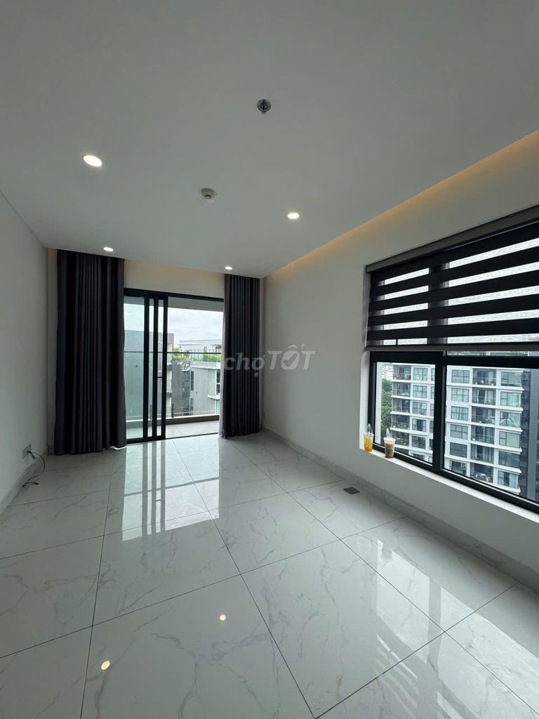 Cho thuê căn hộ Diamond Alnata Plus 2PN giá chỉ 15tr/tháng