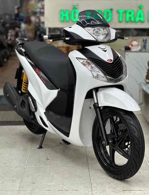 #sh Việt Nam! 125 lên áo ý khoá smk chính chủ. Mua bán Xe máy tại Thành phố Thủ Đức Tp Hồ Chí Minh được đăng bởi ÔTÔ XE MÁY THÁI HOÀ 