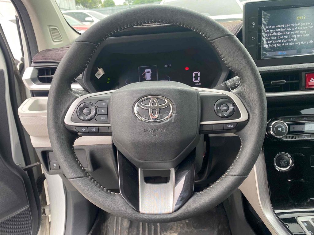 Toyota Veloz Cross 2022 - 520000 km. Mua bán Ô tô tại Huyện Thanh Trì Hà Nội được đăng bởi NHẬT DOANH AUTO  hình 6