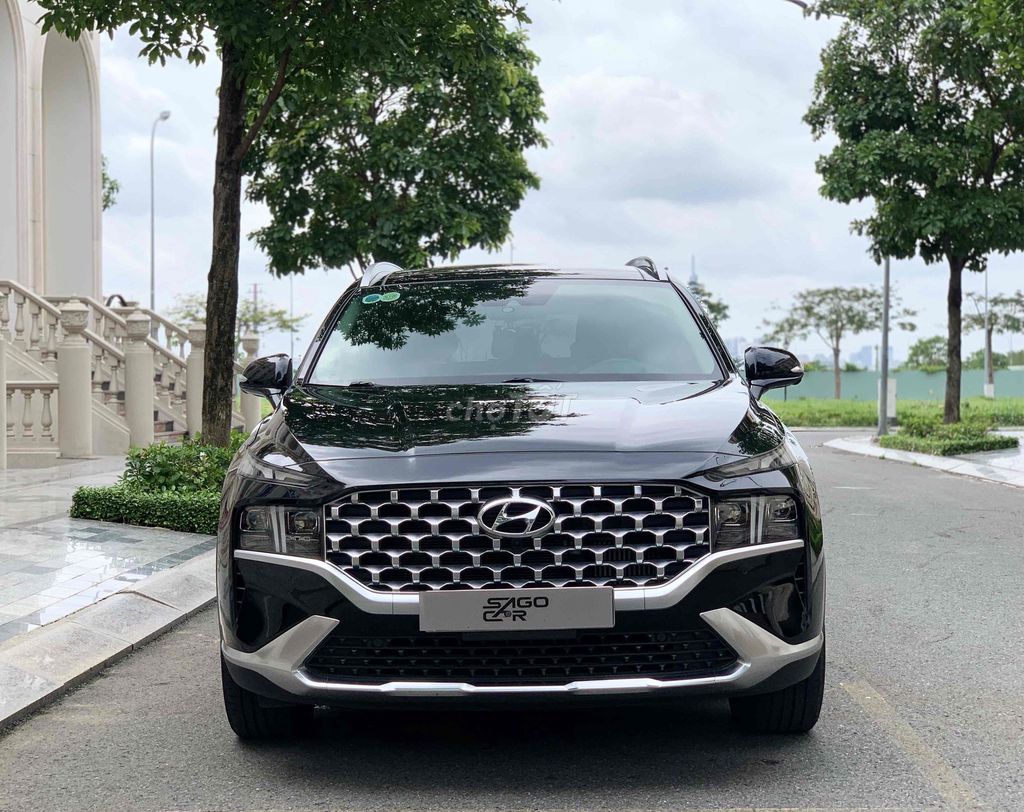 Santafe 2021 form mới dầu cao cấp giá hợp lý. Mua bán Ô tô tại Thành phố Long Khánh Đồng Nai được đăng bởi Tín hình 3