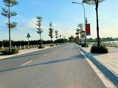 🔥 BÁN LÔ GÓC 2 MẶT THOÁNG – THÀNH PHỐ VEN SÔNG – SÁT CÔNG VIÊN KIM QUY. Mua bán đất tại Huyện Đông Anh Hà Nội được đăng bởi Nguyễn Thị Ngân