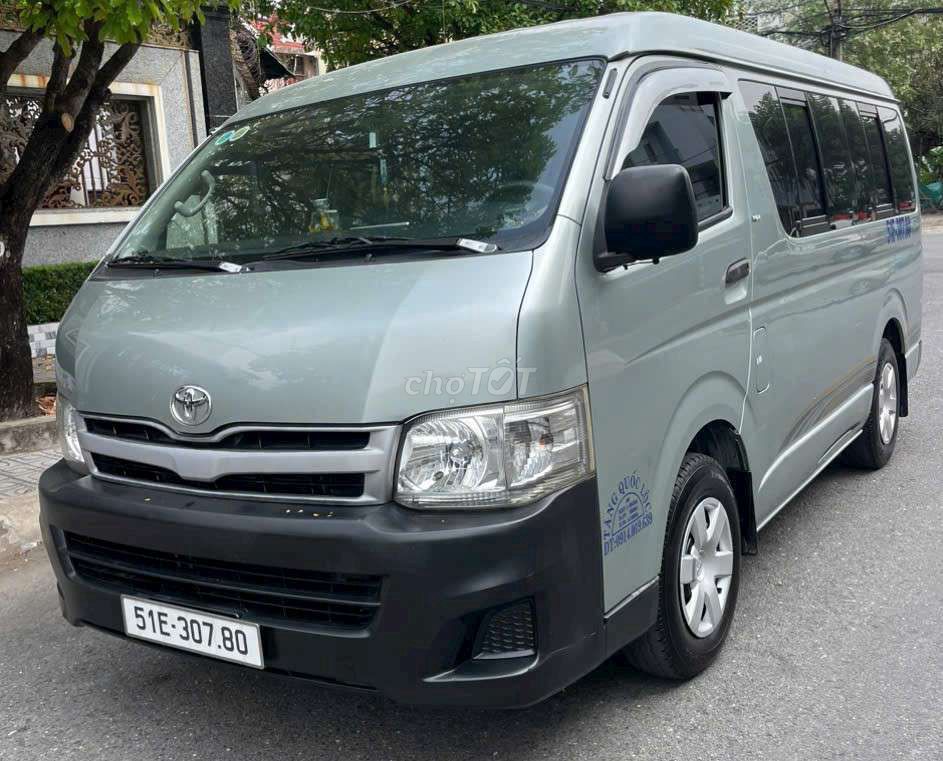 Toyota Hiace 2011 - 160000 km