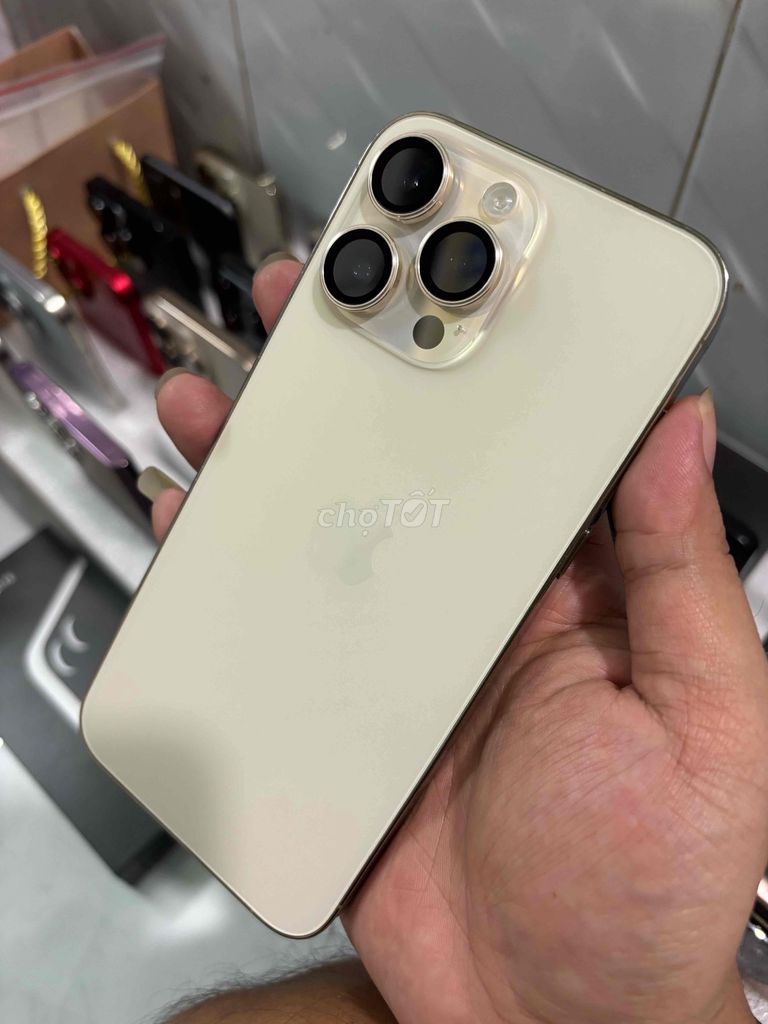 Apple iPhone 14 Pro Max 128GB Vàng. Mua bán Điện thoại tại Huyện Bình Chánh Tp Hồ Chí Minh được đăng bởi Lâm mobiphone hình 1
