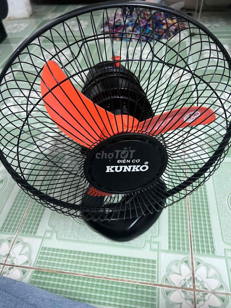 Quạt điện KUNKO Đen cam. Mua bán Quạt tại Quận Cái Răng Cần Thơ được đăng bởi sang nguyễn  hình 1
