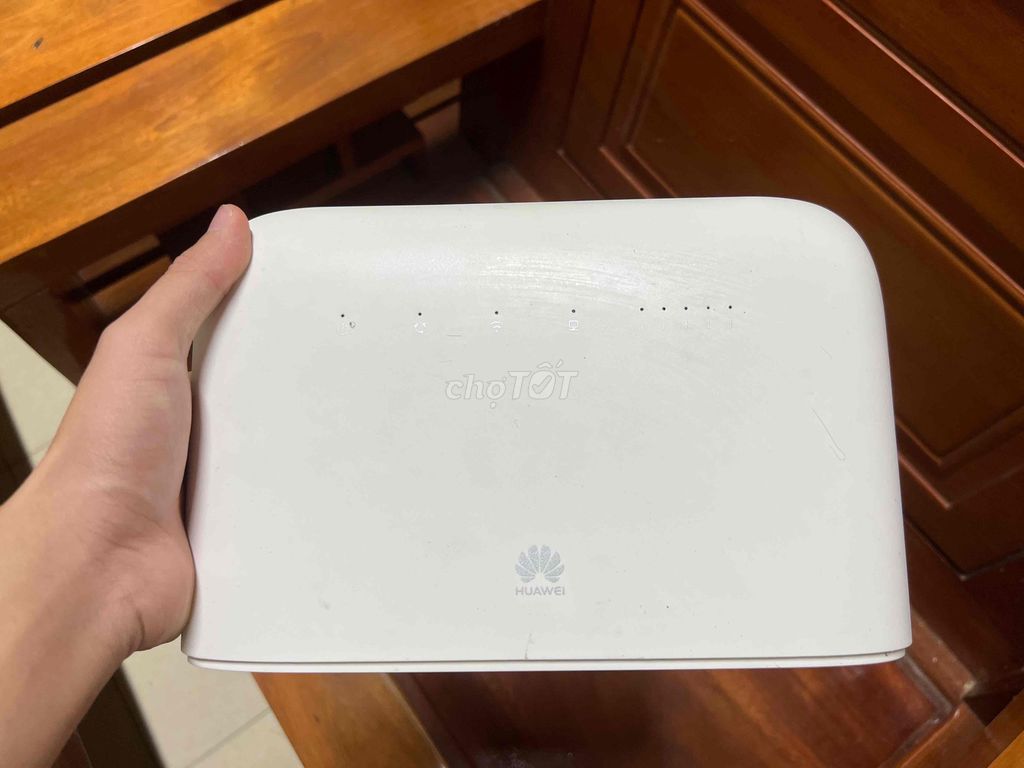 Huawei B715S-23C Trắng 450Mbps Còn mới. Mua bán Phụ kiện (Màn hình, Chuột...) tại Huyện Cẩm Xuyên Hà Tĩnh được đăng bởi Lê Thiết hình 1