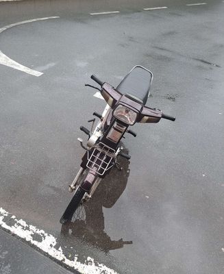 Bán xe có thể thương lượng. Mua bán Xe máy tại Quận Long Biên Hà Nội được đăng bởi Hùng nguyễn