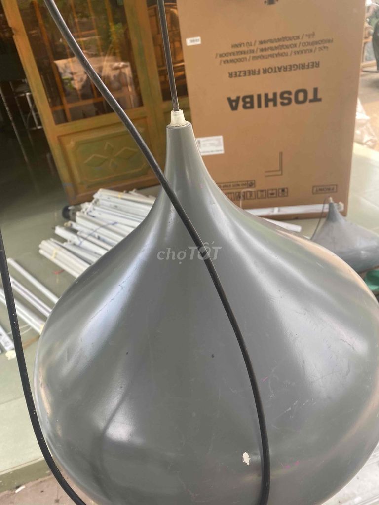 Chao đèn treo tường Xám 40x50cm. Mua bán Đèn tại Thành phố Thủ Đức Tp Hồ Chí Minh được đăng bởi Nguyễn Ái hình 1