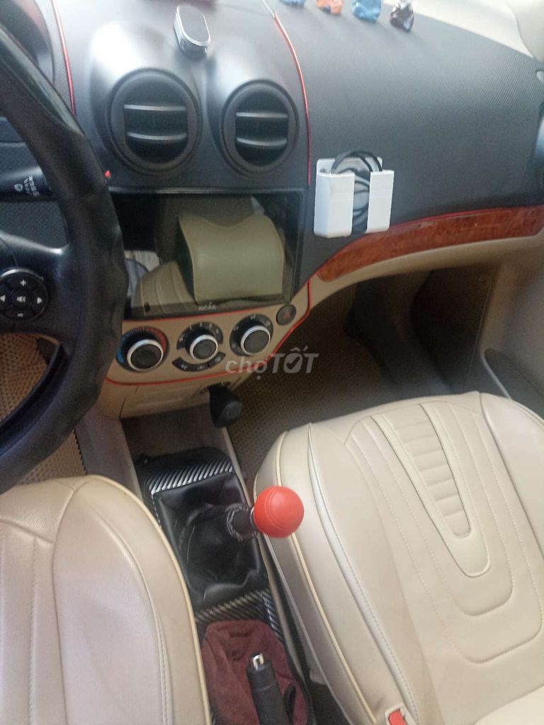 2011 - 100000 km. Mua bán Ô tô tại Huyện Hóc Môn Tp Hồ Chí Minh được đăng bởi tho hình 4
