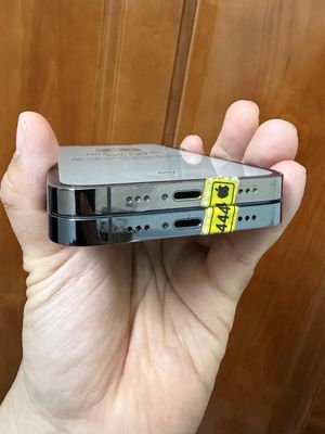 IP 12Pro -256GB qtế,đẹp 99%,2 sim vật lý.pin New