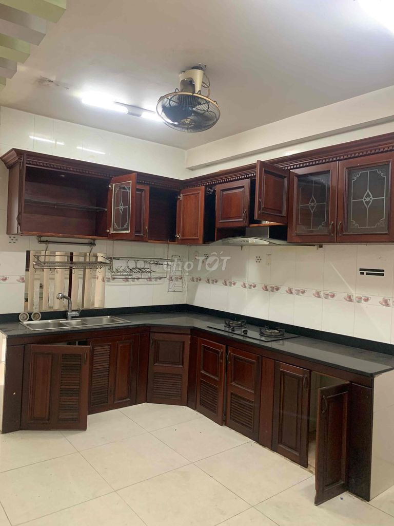 Tủ bếp Gỗ căm xe Nâu Cổ điển. Mua bán Tủ, kệ gia đình tại Quận 12 Tp Hồ Chí Minh được đăng bởi Việt anh hình 1