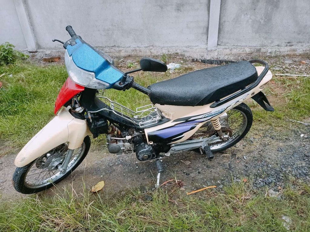 wave máy Nhật nhiêu đô bình đay đu tháng đia êm. Mua bán Xe máy tại Quận Cái Răng Cần Thơ được đăng bởi long pha hình 1