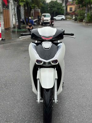 SH Siêu Lướt 2025 Siêu Chất_Bảo Hành 3 Năm. Mua bán Xe máy tại Huyện Gia Lâm Hà Nội được đăng bởi Xe Máy Phúc Hưng