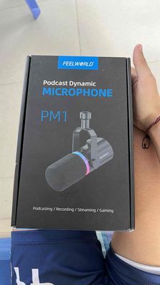 Micro Feelworld pm01 XS màu đen(lướt mua về review. Mua bán Tivi, Âm thanh tại Quận 7 Tp Hồ Chí Minh được đăng bởi Nguyen M Khang