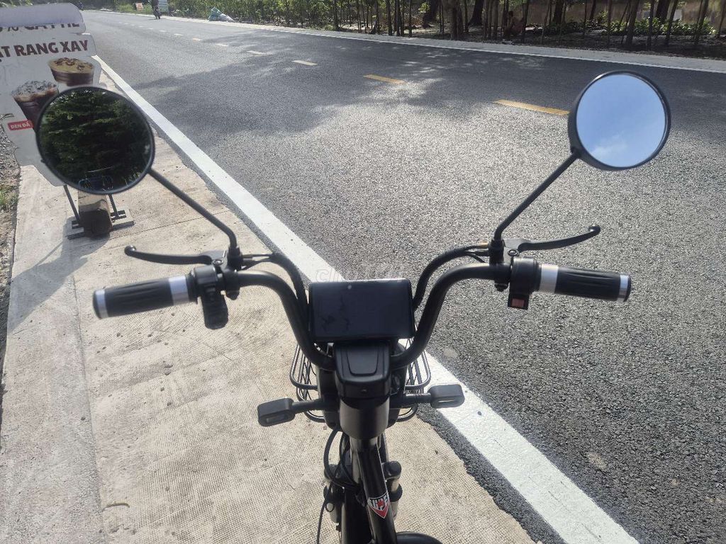 Xe đạp điện màu Đen. Mua bán Xe điện tại Huyện Bình Chánh Tp Hồ Chí Minh được đăng bởi Tran huu Hoang hình 2