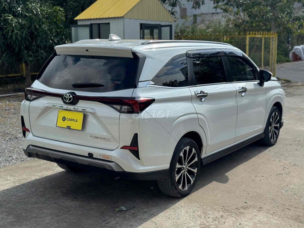 Toyota Veloz Cross 2022 CVT Top - 518Tr. Mua bán Ô tô tại Quận Ninh Kiều Cần Thơ được đăng bởi Chuyên Mua Bán Ô Tô Qua Sử Dụng Carpla Cần Thơ hình 6