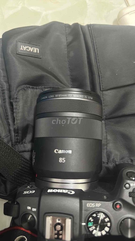 lens Canon RF 85mm f/2 Macro IS STM Đen Đã sử. Mua bán Máy ảnh, Máy quay tại Quận Tân Phú Tp Hồ Chí Minh được đăng bởi Dung Nguyễn hình 1