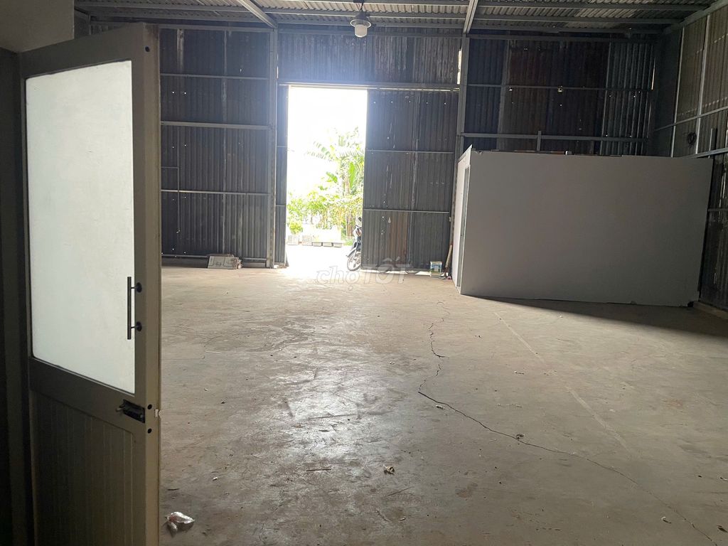 cho thuê kho 200m2, ngô chí quốc, 12tr
