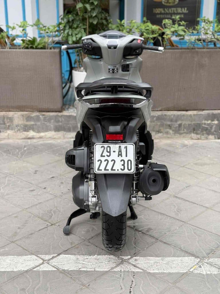 SH350i 2023 siêu lướt - Trả trước 80tr nhận xe ✅. Mua bán Xe máy tại Quận Hà Đông Hà Nội được đăng bởi Nguyễn thị xuân hình 2