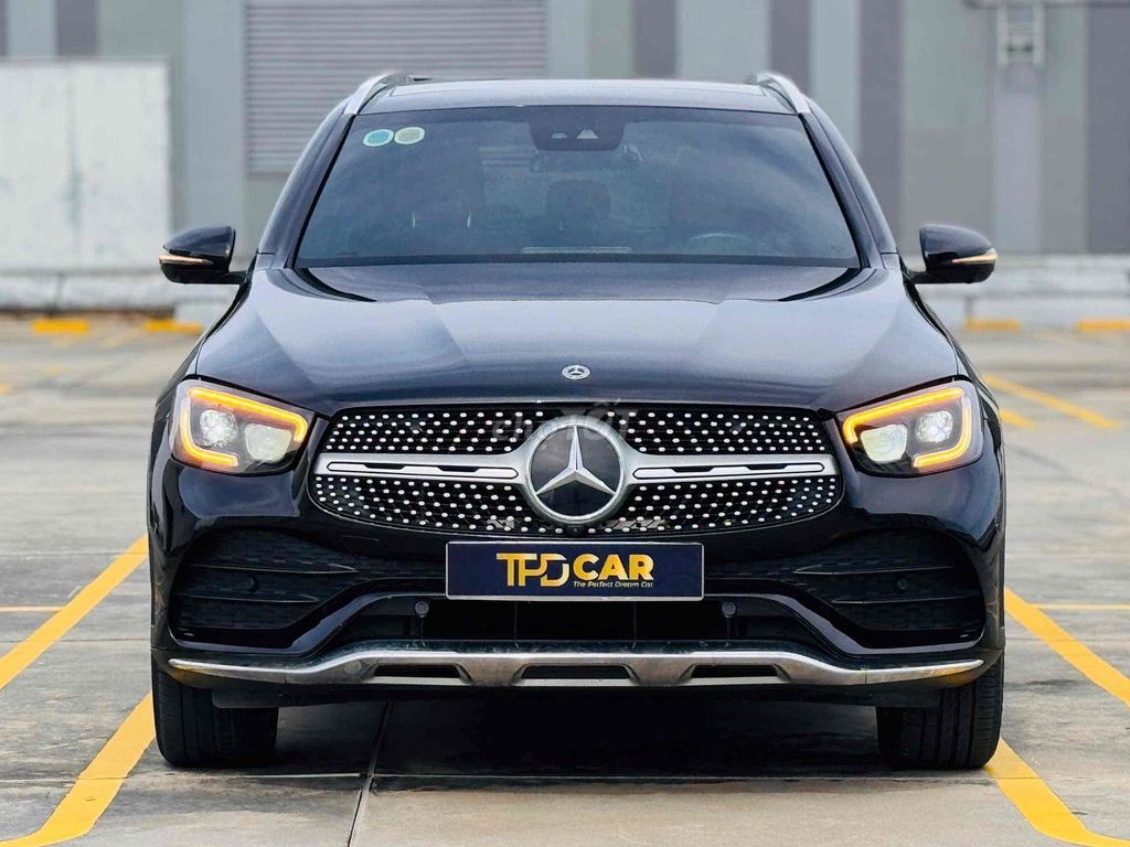 Mercedes Benz GLC300 V1 2022 - 39000 km. Mua bán Ô tô tại Quận Bình Tân Tp Hồ Chí Minh được đăng bởi Lê Minh Quý hình 3