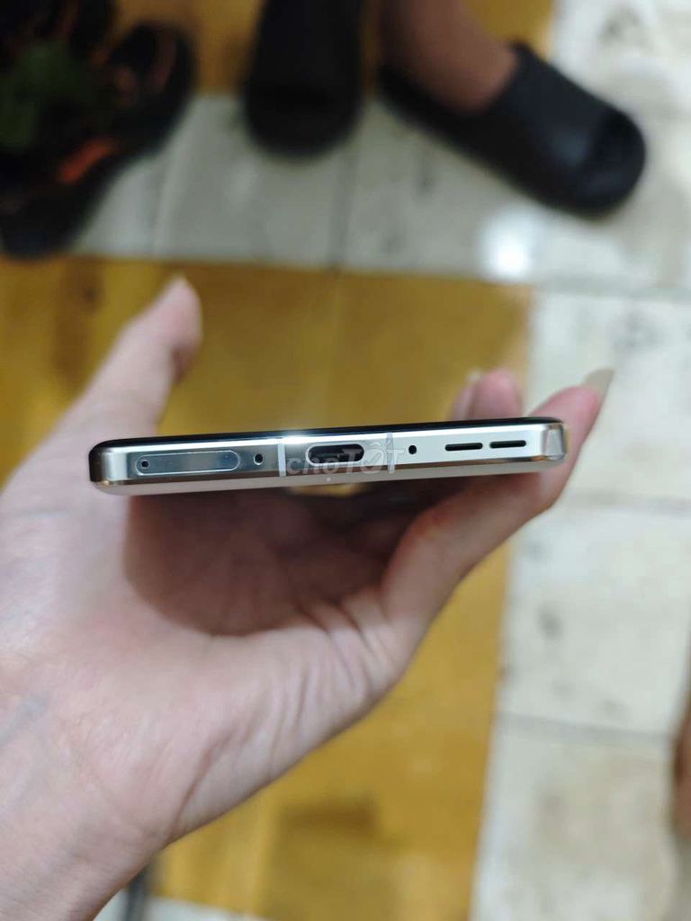 OnePlus 13 12/256GB Trắng. Mua bán Điện thoại tại Quận Hai Bà Trưng Hà Nội được đăng bởi Hùng Mạnh hình 1