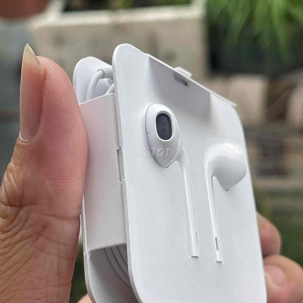 Tai nghe Apple Lightning Trắng. Mua bán Tivi, Âm thanh tại Huyện Vị Thuỷ Hậu Giang được đăng bởi Bằng hình 1