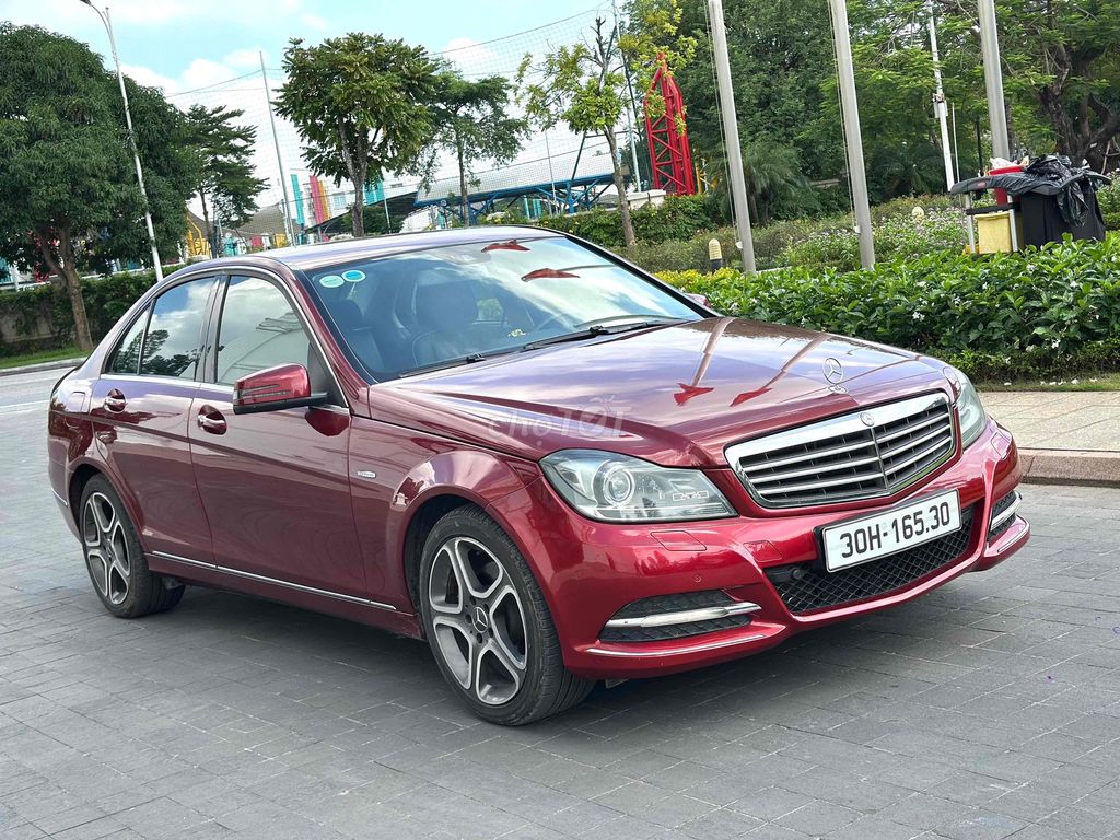 BÁN MER C250 2011 CHẤT LƯỢNG CAO ***. Mua bán Ô tô tại Quận Long Biên Hà Nội được đăng bởi Em Minh hình 2