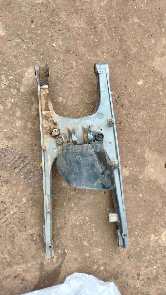 Phụ tùng KTM duck 200 còn sử dụng tốt.. Mua bán Phụ tùng xe tại Quận 7 Tp Hồ Chí Minh được đăng bởi Cao Sum hình 8