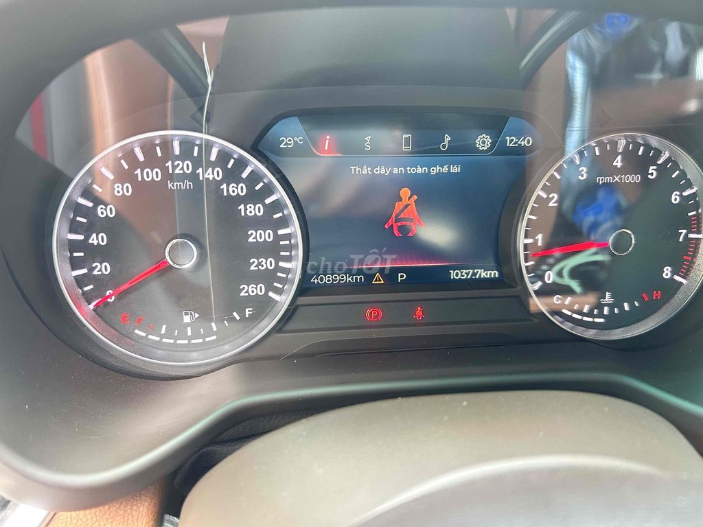 vinfast lux sa2.0 năm 2019 màu đỏ, đã qua sử dụng. Mua bán Ô tô tại Thành phố Thủ Đức Tp Hồ Chí Minh được đăng bởi nguyễn văn út hình 9