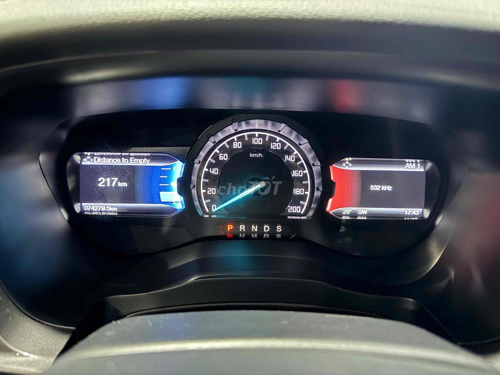 Ford Everest 2016 Titanium 2.2L 4x2 AT - 74000 km. Mua bán Ô tô tại Quận Tân Bình Tp Hồ Chí Minh được đăng bởi Sài Gòn Ford hình 13