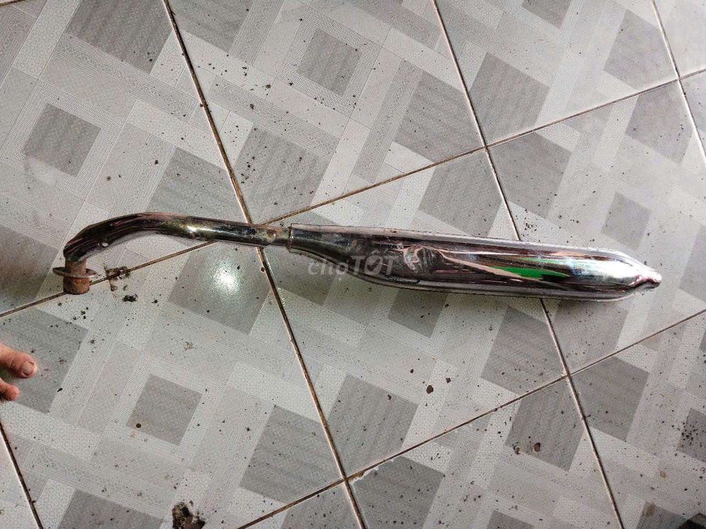 Pô xe cúp còn sử dụng được. Mua bán Phụ tùng xe tại Thị xã Tân Uyên Bình Dương được đăng bởi NGO HOANG ANH hình 1