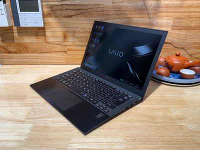 cần bán laptop SONY VAIO Pro 13 i7 ; SN: 4512. Mua bán Laptop tại Huyện Đức Trọng Lâm Đồng được đăng bởi LAPTOP JAPAN