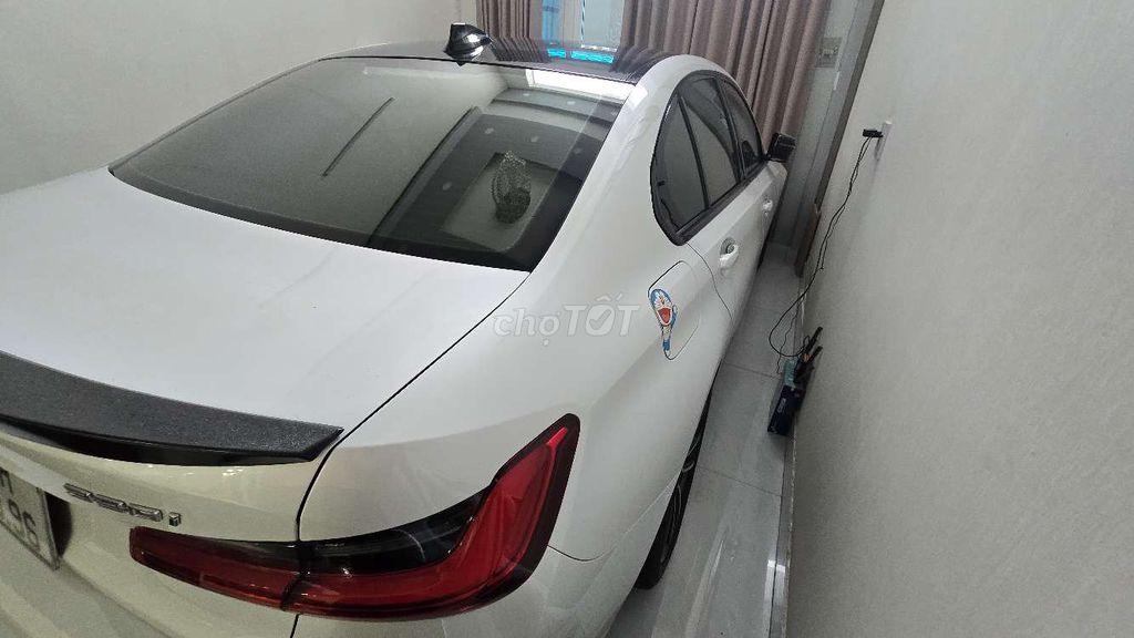 BMW 3 Series 2021 - 28000 km. Mua bán Ô tô tại Quận 12 Tp Hồ Chí Minh được đăng bởi bannhaxinh hình 4
