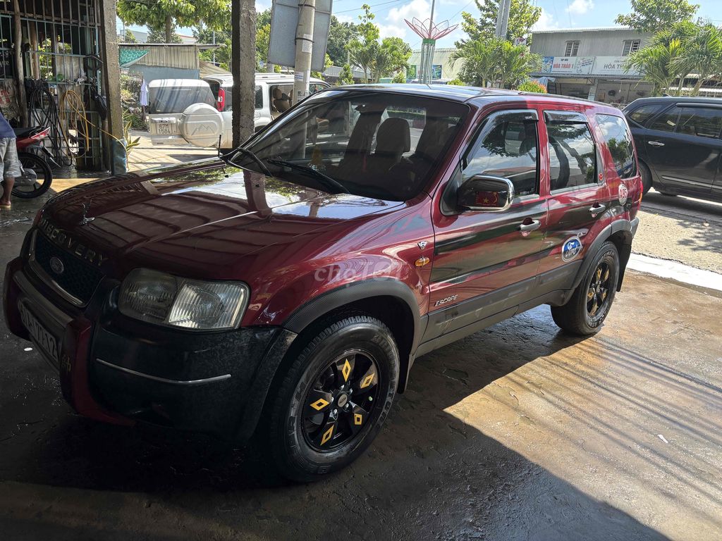 Ford Escape 2004 3.0L XLT - 24000 km