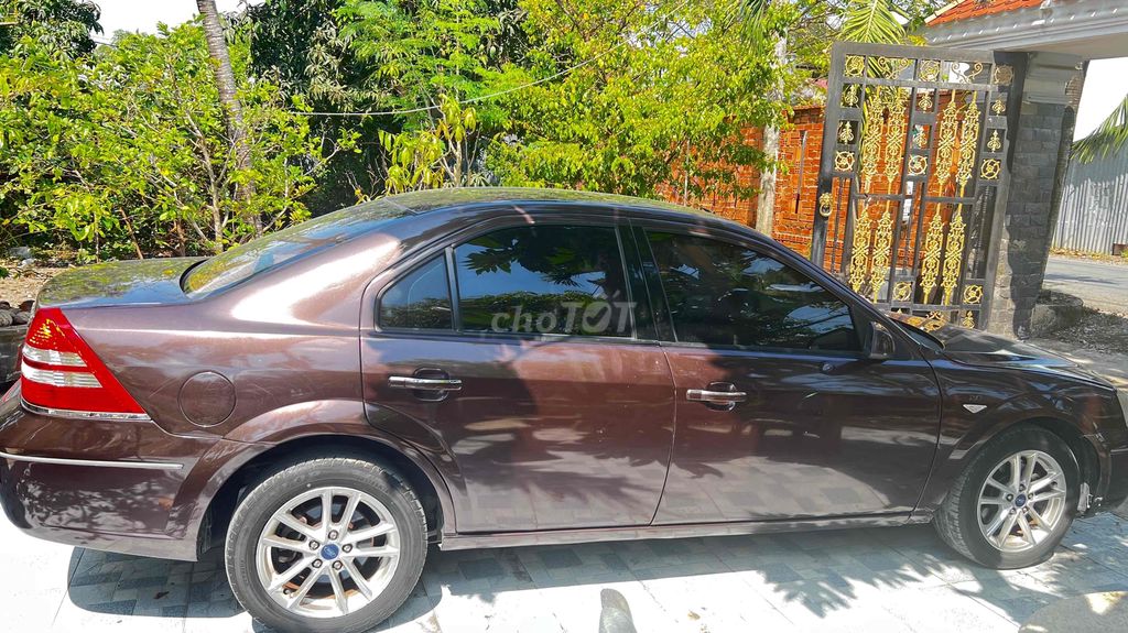 Ford Mondeo 2005 2.0 AT - 18000 km 4 máy ngay chủ. Mua bán Ô tô tại Quận 7 Tp Hồ Chí Minh được đăng bởi cao quang hình 4