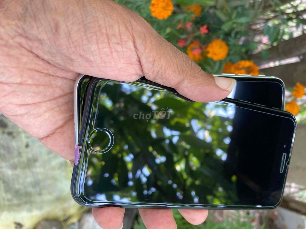 Apple iPhone SE 2 64GB Đen 99%. Mua bán Điện thoại tại Thành phố Trà Vinh Trà Vinh được đăng bởi Danh Mobile hình 1