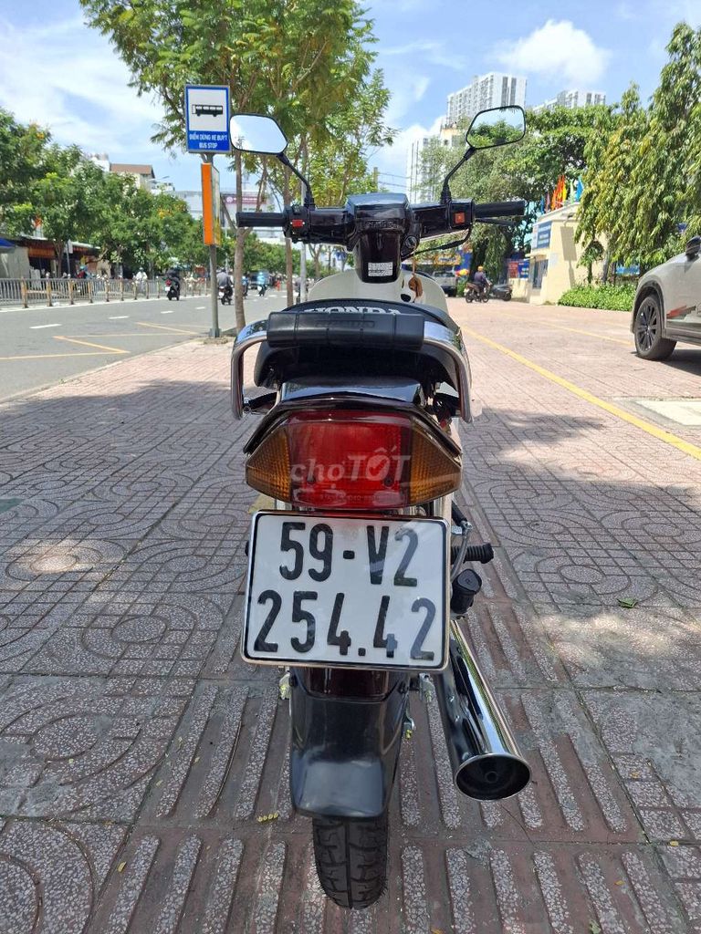 BÁN XE DREAM. Mua bán Xe máy tại Quận 6 Tp Hồ Chí Minh được đăng bởi Phan Trung Hiệp hình 4