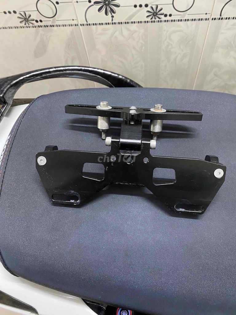 bát biển số đút gầm. Mua bán Phụ tùng xe tại Quận Ô Môn Cần Thơ được đăng bởi thiên nhất hình 5