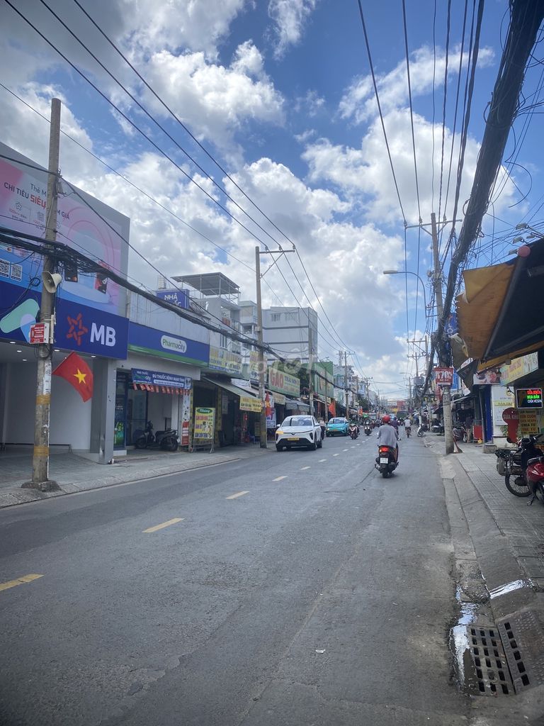 Аренда · 2 комн. · 132 м² · Quận Gò Vấp, ул. Đường Lê Văn Thọ