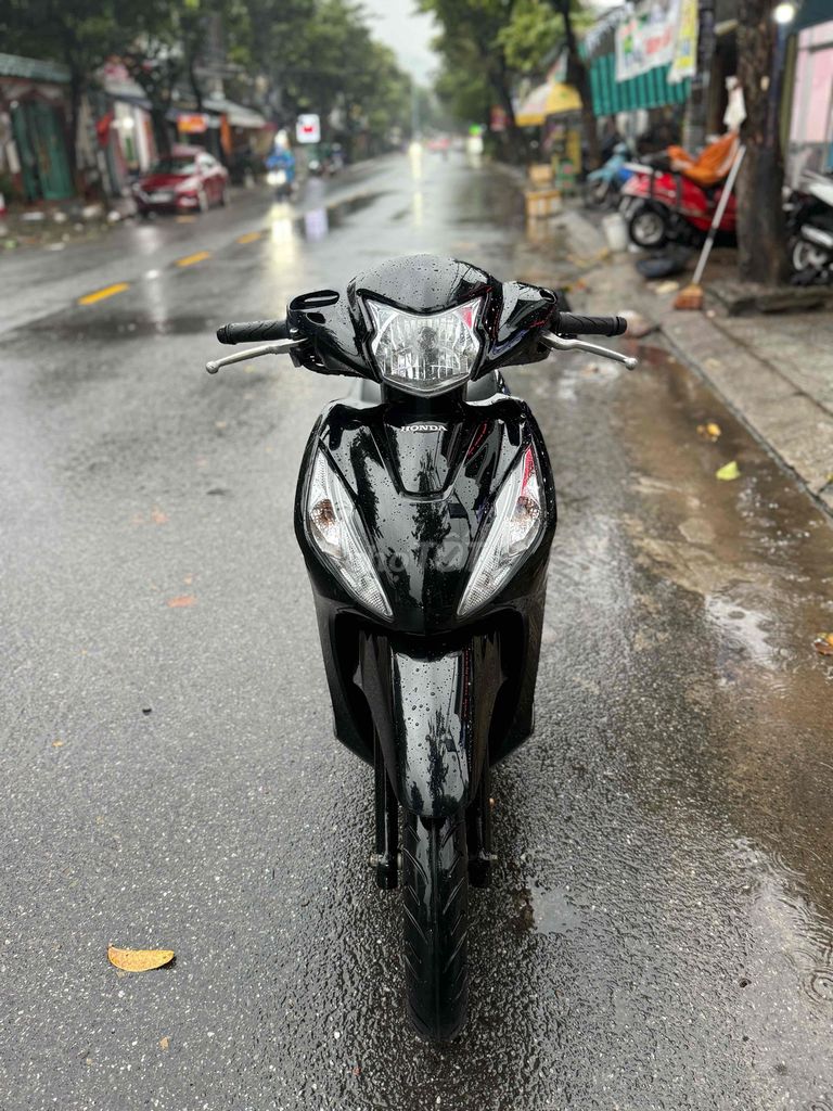 Honda Vision 2022 Smartkey Góp trả trước 4tr4. Mua bán Xe máy tại Quận Liên Chiểu Đà Nẵng được đăng bởi Hòa Xe Máy Cũ hình 4