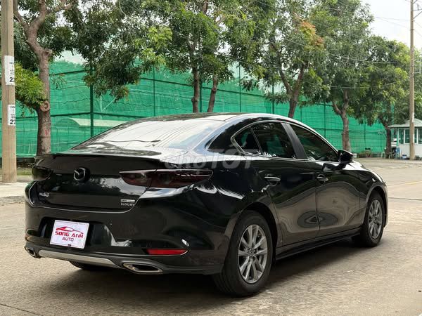 Mazda 3 Luxury 2023, 1 chủ mua mới. Mua bán Ô tô tại Thành phố Dĩ An Bình Dương được đăng bởi Lâm Thái hình 5
