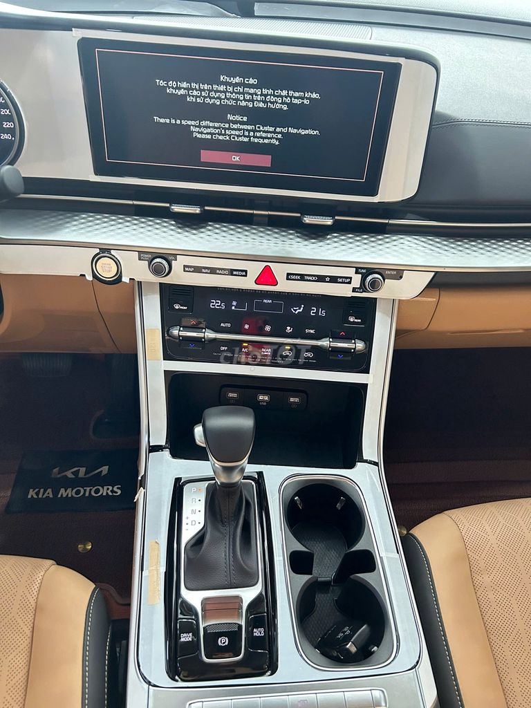 Carnival Luxury 2.2D 2024 Đi 11.000km Zin 100%. Mua bán Ô tô tại Quận 7 Tp Hồ Chí Minh được đăng bởi Tuấn Sài Gòn Car Auto hình 11