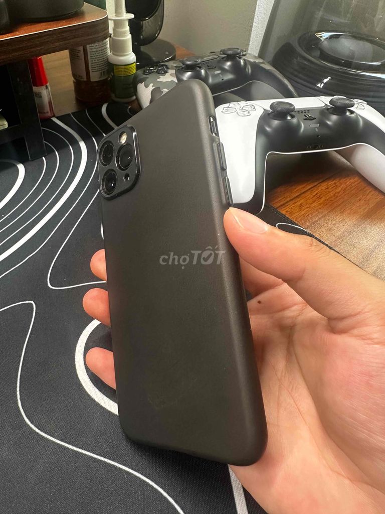 iPhone 11 Pro Đen Đã qua sử dụng. Mua bán Điện thoại tại Quận Hai Bà Trưng Hà Nội được đăng bởi J.Lee Tuấn hình 1